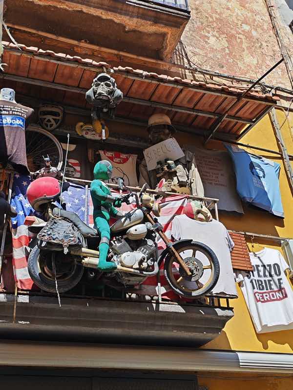 Mercato Resina Vintage